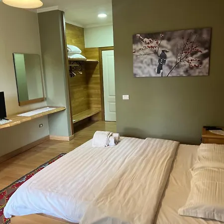 Bacelli Hotel
