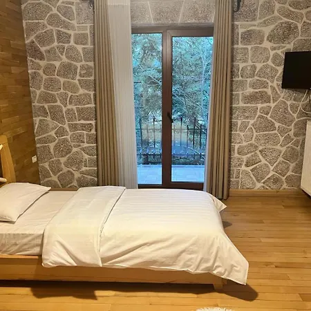 Bacelli Hotel